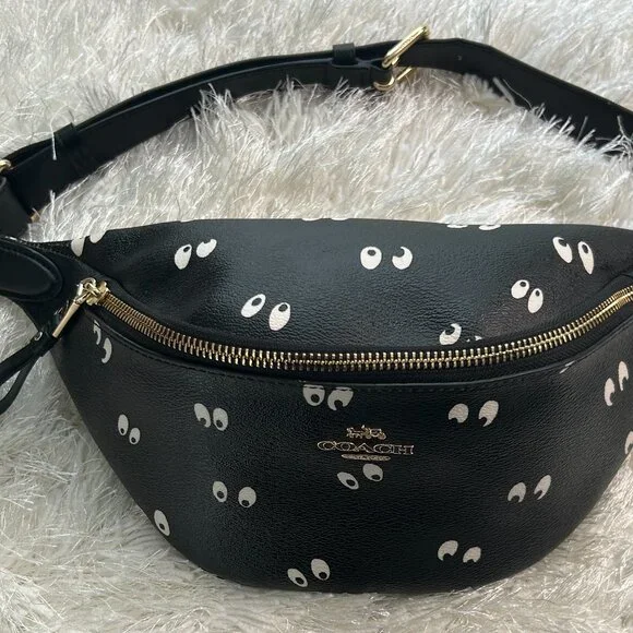 Disney X Coach Belt Bag With Snow White And The Seven Dwarfs Eyes Print F72818 - Picture 3 of 5